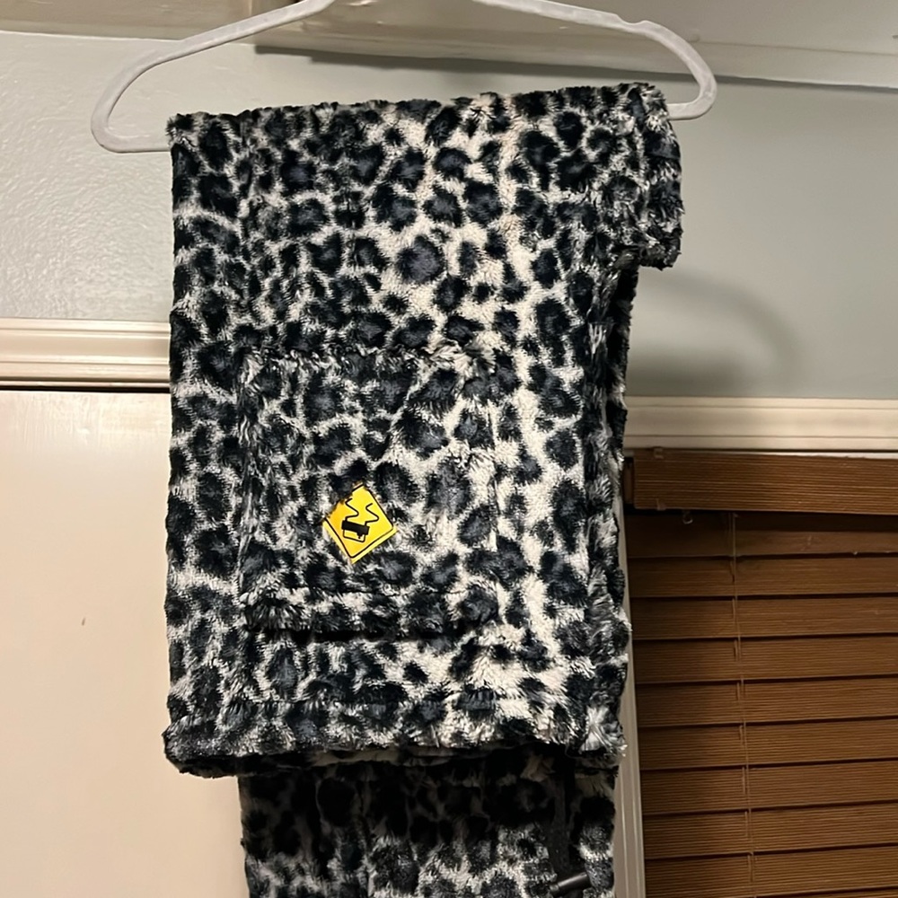 Skidz leopard drawstring pants